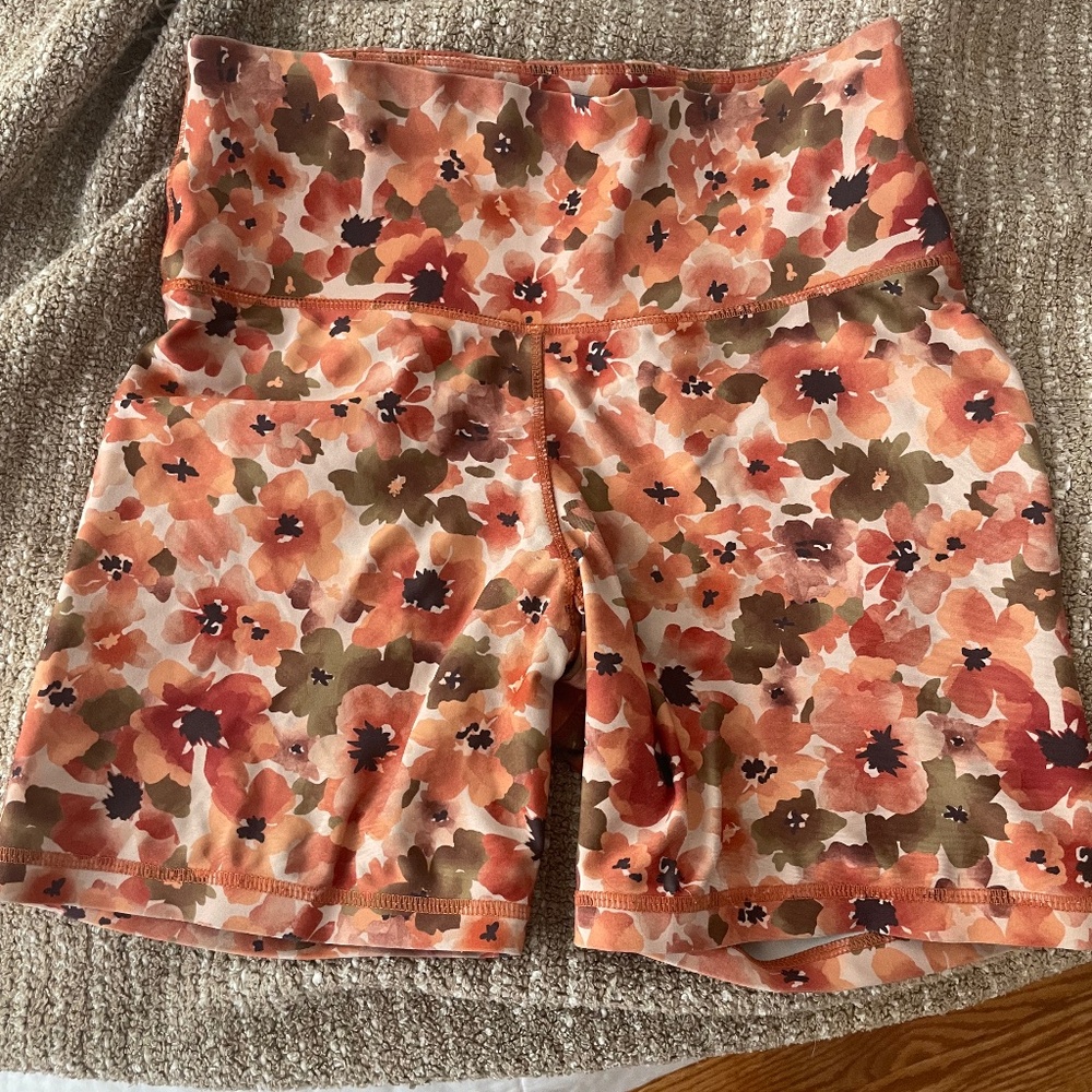 Indigo Luna High Waist Yoga Short (small) Floral